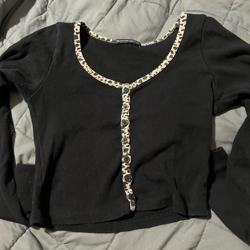 brandy melville crop top